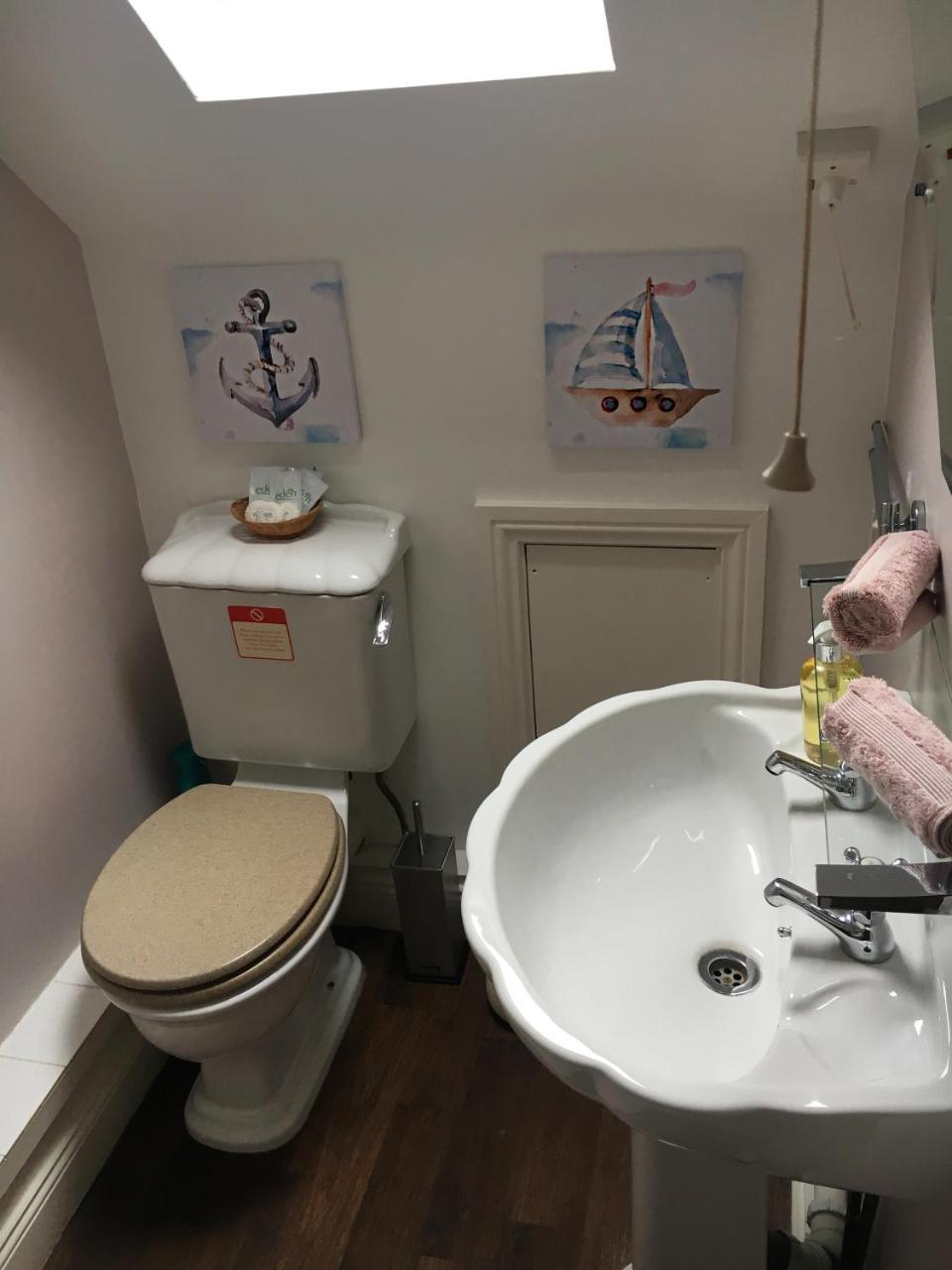 The Bantry Guest House Eyemouth Esterno foto